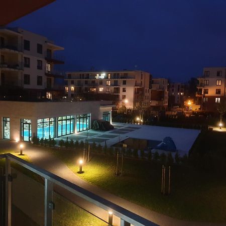 Apartament z Basenem Laura Polanki Park Apartment Kolobrzeg Bagian luar foto