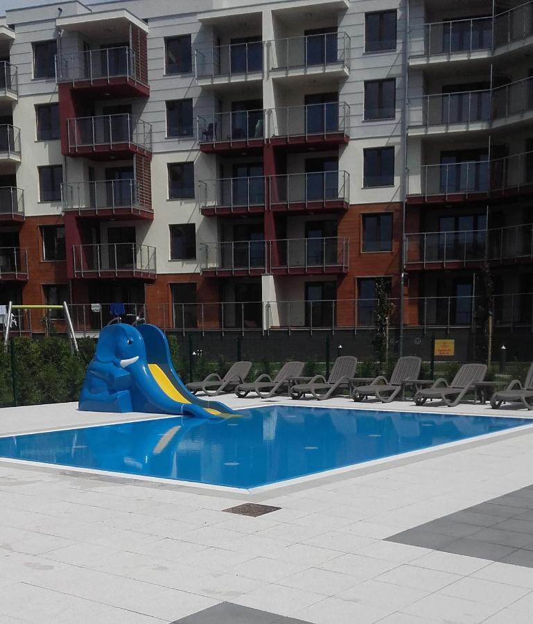 Apartament z Basenem Laura Polanki Park Apartment Kolobrzeg Bagian luar foto