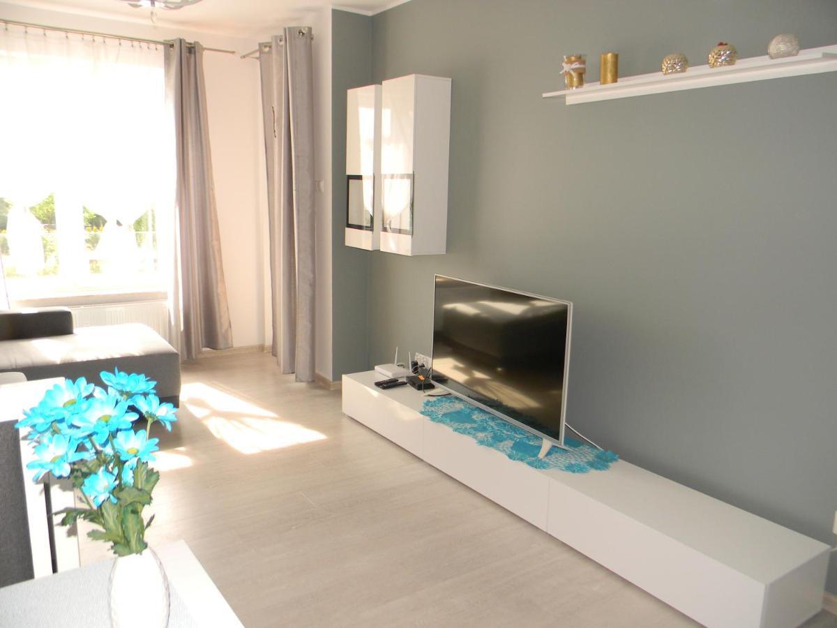 Apartament z Basenem Laura Polanki Park Apartment Kolobrzeg Bagian luar foto