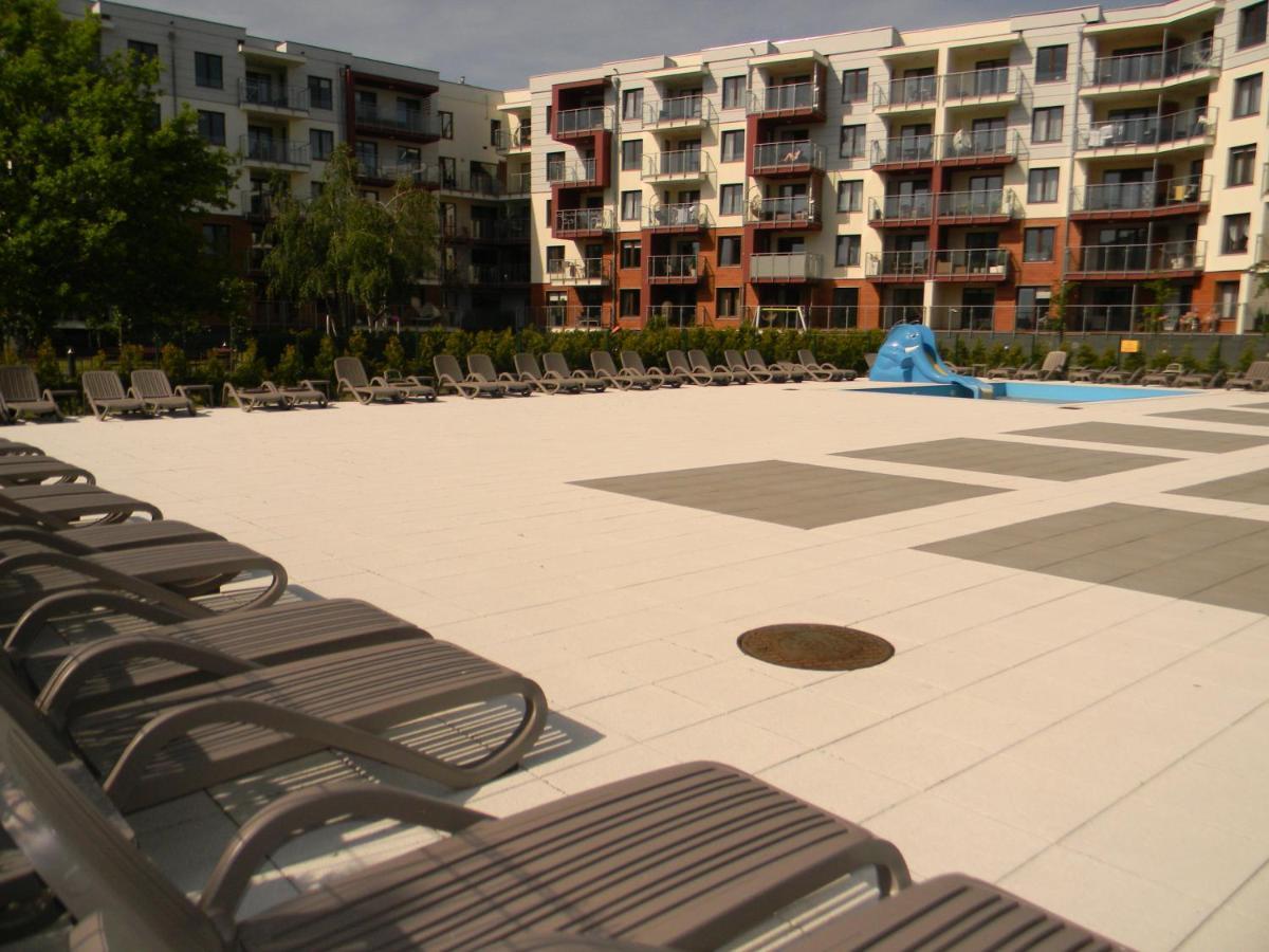 Apartament z Basenem Laura Polanki Park Apartment Kolobrzeg Bagian luar foto