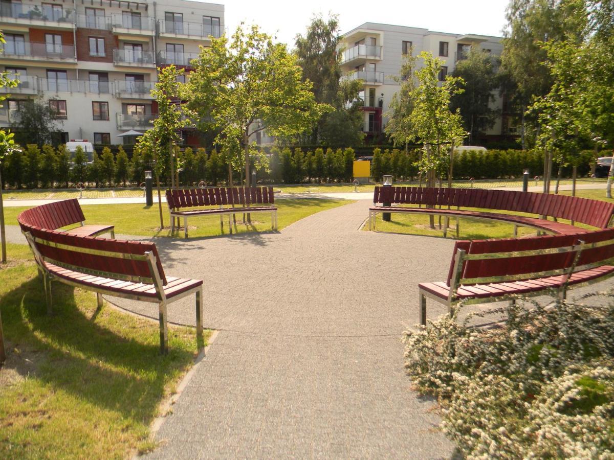 Apartament z Basenem Laura Polanki Park Apartment Kolobrzeg Bagian luar foto