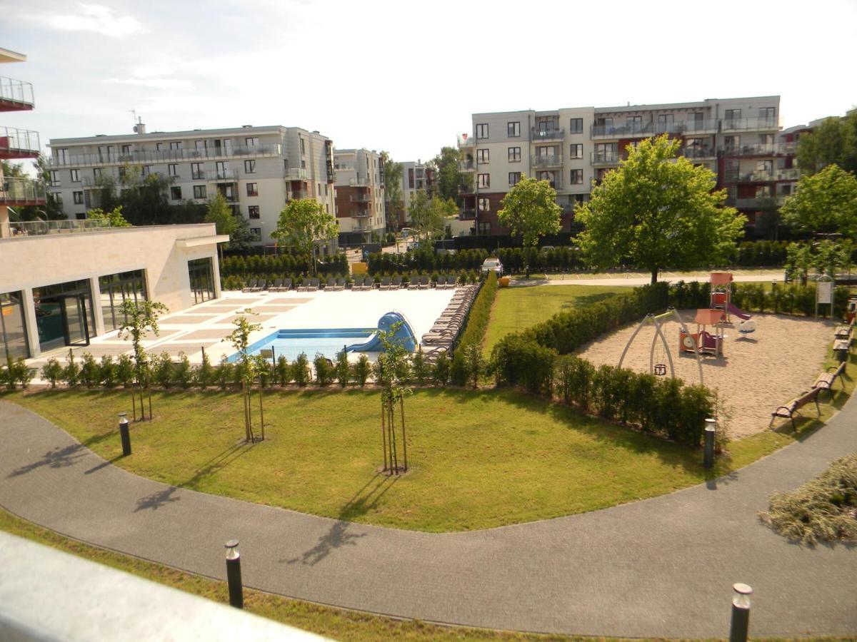 Apartament z Basenem Laura Polanki Park Apartment Kolobrzeg Bagian luar foto