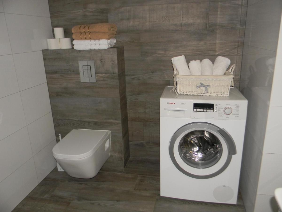 Apartament z Basenem Laura Polanki Park Apartment Kolobrzeg Bagian luar foto